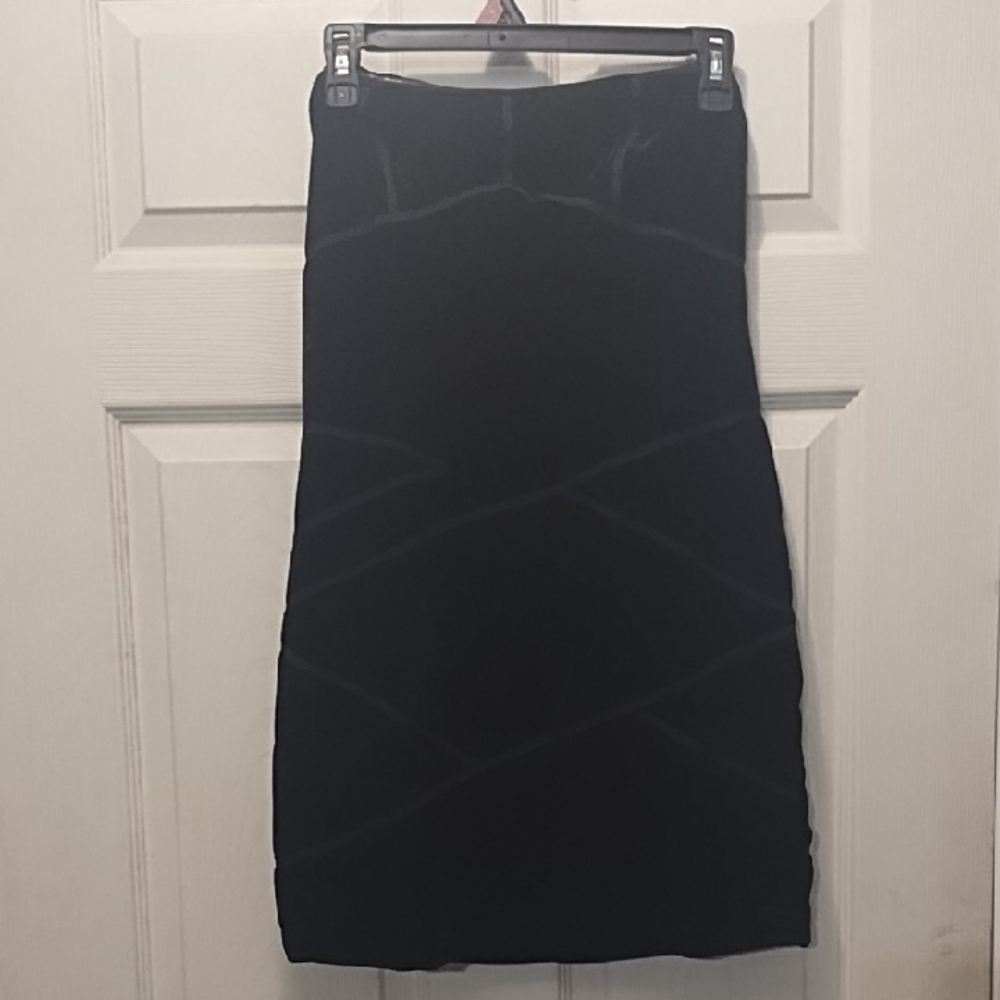 Silence + Noise Elegant Black Velvet Strapless Dress